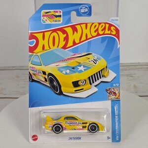 Hot Wheels 24/Seven Celebration Racers Yellow Car 173/250